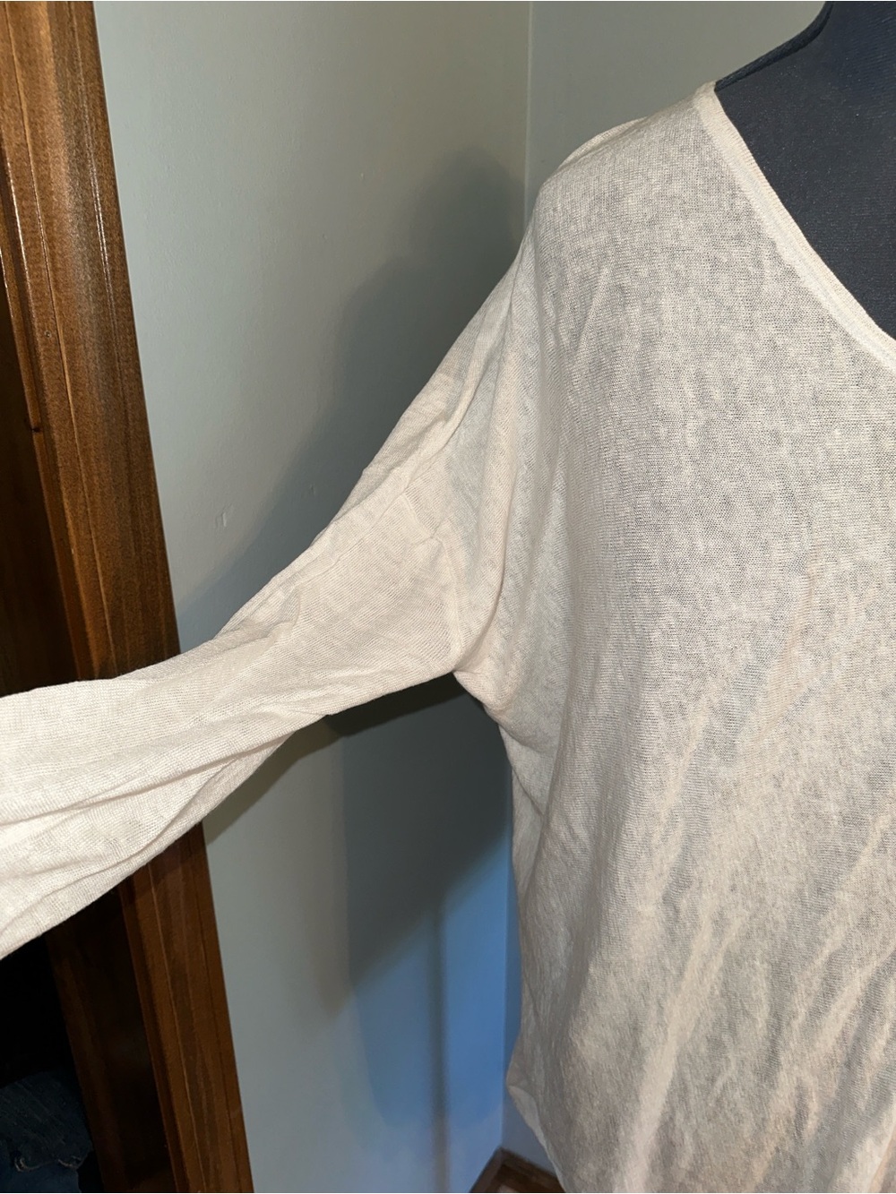 Women’s Lightweight White V-Neck Sweater
